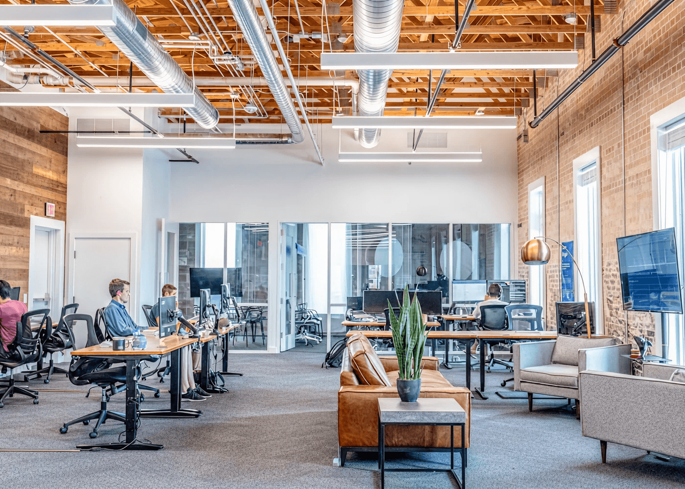 JS² customer experience and contact center team.